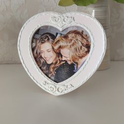 Heart-shaped photo frame Shabby chic Mini picture frame Love frame Pink photo frame Christmas gift Mother gift