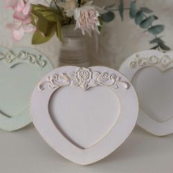 Heart-shaped photo frame in pastel colors Shabby chic Picture frame Love Pink photo frame Christmas gift Mother gift