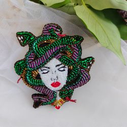Medusa Gorgon brooch, halloween jewelry for women, handmade brooch, green brooch
