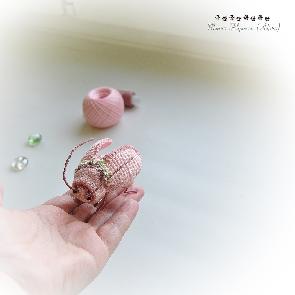 Beetle crochet pattern, amigurumi bug toy pattern, crochet DIY, crochet brooch tutorial, how to cr 8ochet bug guide.jpg