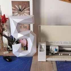 3d number five,low poly number