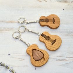 Keychain Guitar with Pick, Personalized Guitar Gift for Guitar Player, Custom Guitar Gift for him, Wooden Guitar Gift