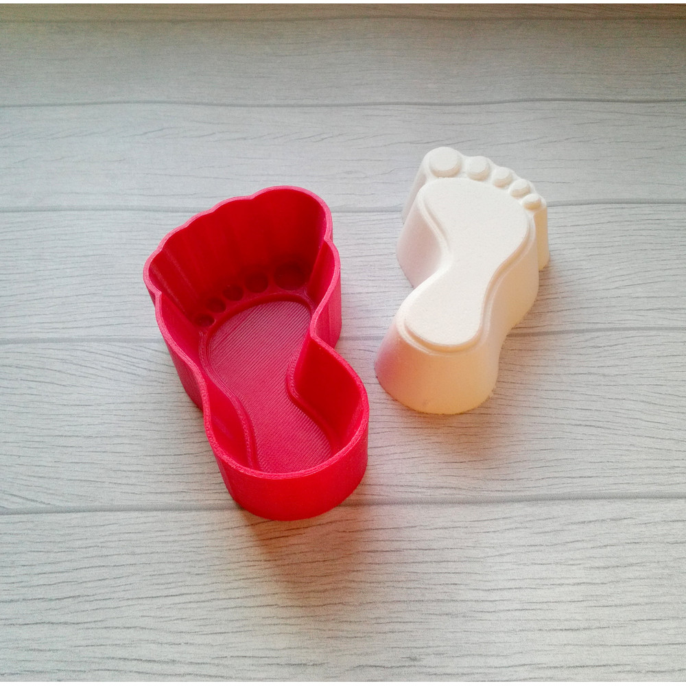 Footprint Bath Bomb Mold 3D model