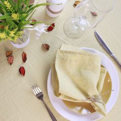 lemon yellow linen napkins set / cloth napkins / custom dinner napkins / bridal shower napkin bulk / wedding table decor