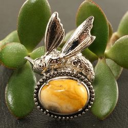 Yellow Lace Agate Bee Brooch Pin Honey Yellow Stone Unique Gemstone Silver Bee Insect Brooch Pin Woman Jewelry Gift 5922