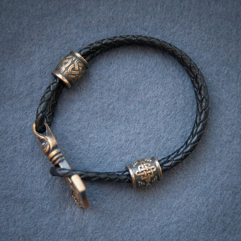 leather-bracelet