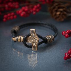 Mjolnir bracelet on leather cord with beads. Thor hammer Viking bangle. Scandinavian jewelry. Pagan handmade accessory