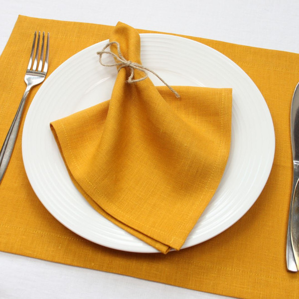 Mustard_linen_napkins_set_Cloth_napkins_Custom_dinner_napkins_bridal_shower_napkins_bulk_wedding_table_linens.jpg