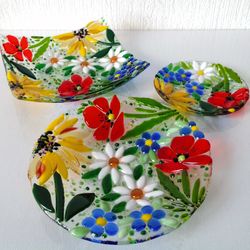 Decorative glass bowl with flowers - Handmade decorative accessories - Art glass plates