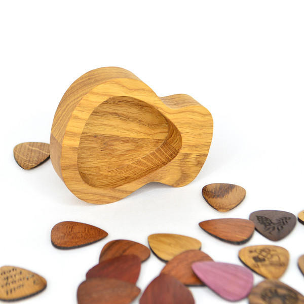 wooden picks holder