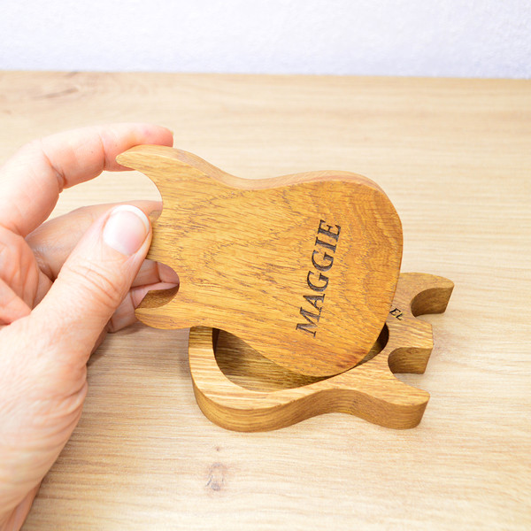 pick holder personalized