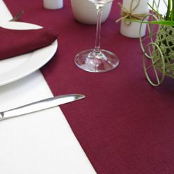 Burgundy christmas linen table runner / Custom kitchen cloth table runner / Handmade natural dining table top