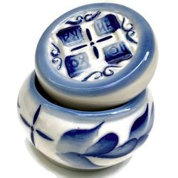 Ceramic round box | Prosfornitsa Gzhel | Round baker | Vessel for prosphora | Ceramic containers | Christian decor