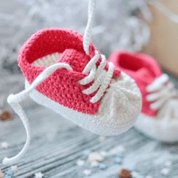 Pink baby sneakers for 0-3 month baby girl, gift for pregnant
