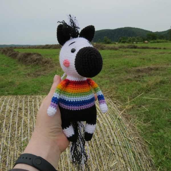 Amigurumi zebra crochet pattern 7.JPG