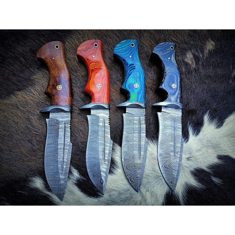 10" Inch Handmade Damascus Steel Hunting knife Handle Deer Antler leather Sheath Handle and Clip, Hand forged Damascus