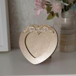 Heart-shaped photo frame in gold color Shabby chic Picture frame Love Pink photo frame Christmas gift Mother gift
