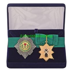 Badge and star of the Order of the Thistle in a gift box. Great Britain. Dummies, copies