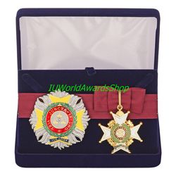 Badge and star of the Order of the Bath in a gift box. Great Britain. Dummies, copies