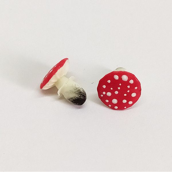 mushroom miniature 15.jpg