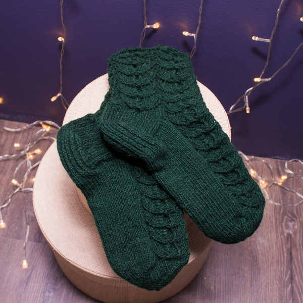 Handmade wool socks free shipping.jpg