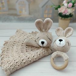 Baby set, baby kit, bunny rattle, comforter