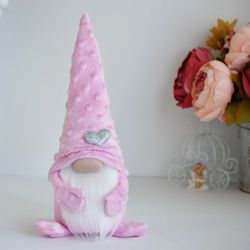 Scandinavian plush gnome / Pink gnome
