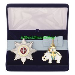 Badge and star of the Order of the Elephant in a gift box. Denmark. Dummies, copies