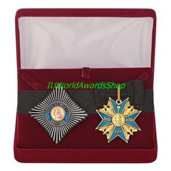 Badge and star of the order Pour le Merite in a gift box. Prussia. Dummies, copies