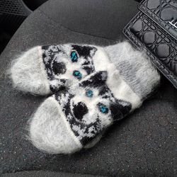 Gray wool mittens, Women's winter fluffy mittens, Knitted mittens with dog ornament
