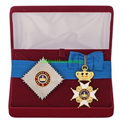 Badge and star of the Order of the Vendian Crown in a gift box. Mecklenburg-Schwerin. Dummies, copies