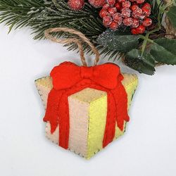 Gift, Christmas ornament for Advent Calendar, Felt Christmas Tree Decor