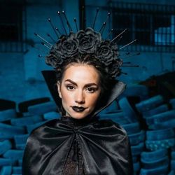 Black flower woman adult crown Gothic halo Dark goddess headpiece Spike crystal headdress Halloween Day of the dead
