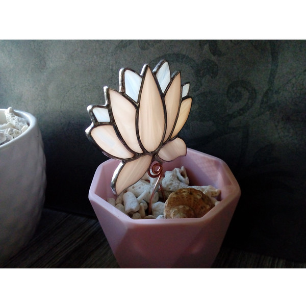 Plant-pot-glass-flower-suncatcher-Glass-lotos-lilie-plant-Stained-glass-flower-Garden-art-1