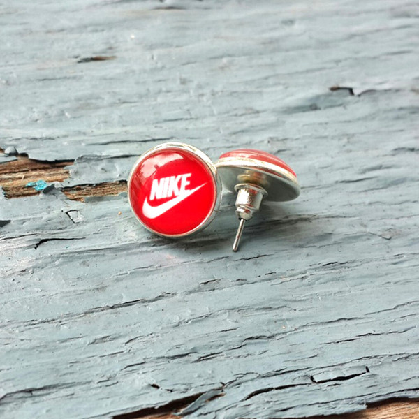 Nike earrings studs 5.jpg