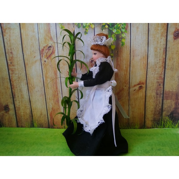 Puppet With Corn Rows Corn trunk to create a puppet garden.1:12 scale. - Inspire Uplift