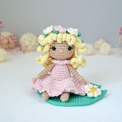 DIY PDF crochet amigurumi pattern Thumbelina doll