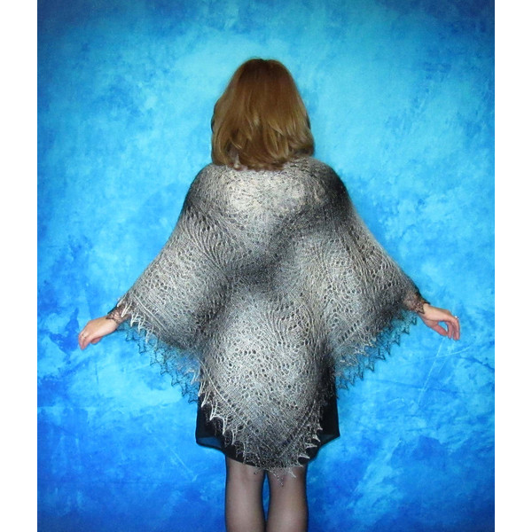 Hand knit gray Russian Orenburg shawl, Warm shoulder wrap, Goat down kerchief, Handmade stole, Wool cape, Cover up, Cape 3.JPG