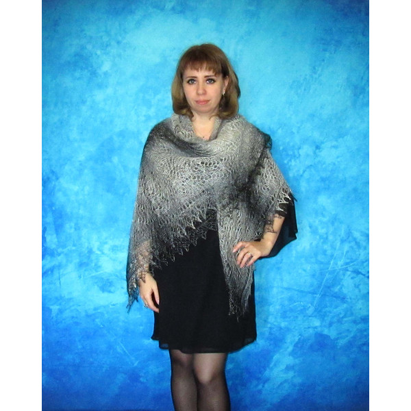 Hand knit gray Russian Orenburg shawl, Warm shoulder wrap, Goat down kerchief, Handmade stole, Wool cape, Cover up, Cape 6.JPG