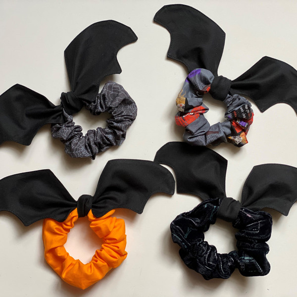 Halloween-bat-wings-scrunchie-hair-tie-goth-accessory-girls-women-Halloween-party-favor-velvet.jpg