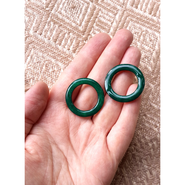 Green round earrings hoop wooden studs 2.jpg