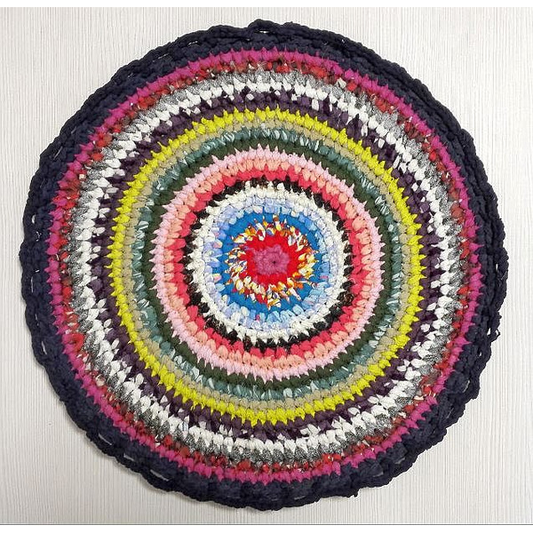 colored-round-rag-rug.JPG