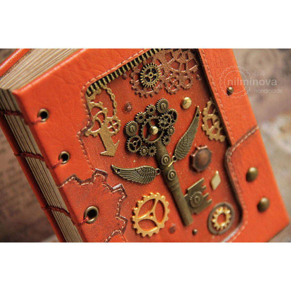 steampunk_key_notebookl.jpg