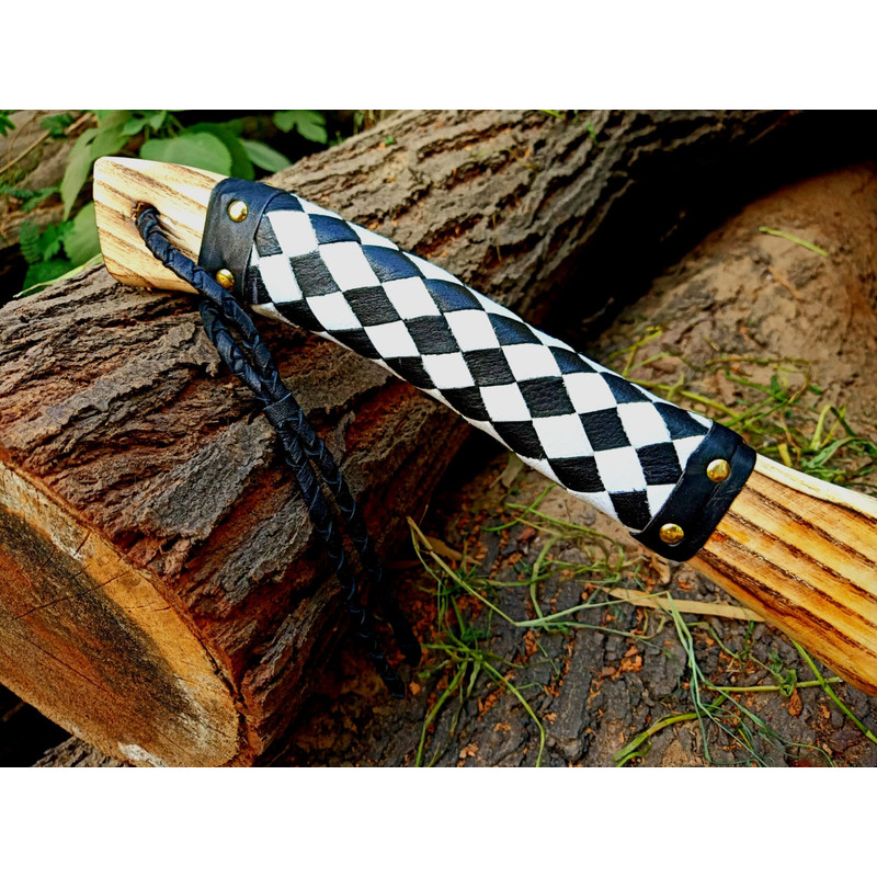 Custom Handmade Damascus Steel Hatchet Tomahawk Axes in cajpeg