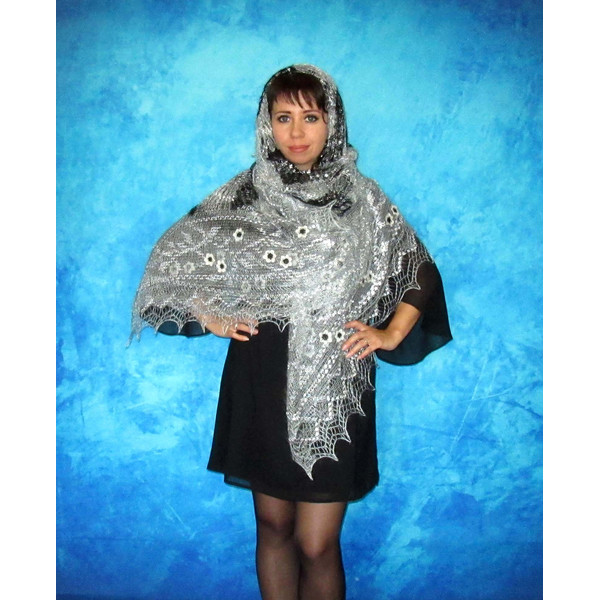 Gray embroidered Orenburg Russian shawl, Hand knit cover up, Wool wrap, Handmade stole, Warm bridal cape, Kerchief, Scarf 7.JPG