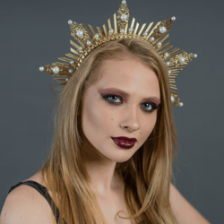 Crystal halo crown Gold halo headpiece Sun goddess headdress Celestial wedding Halloween photoshoot Birthday gift