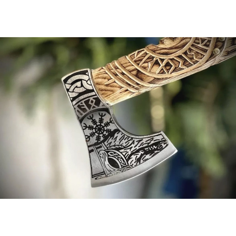 Best Custom Handmade Tomahawk Hunting Axes in usa.jpeg