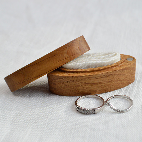 wooden box for ring