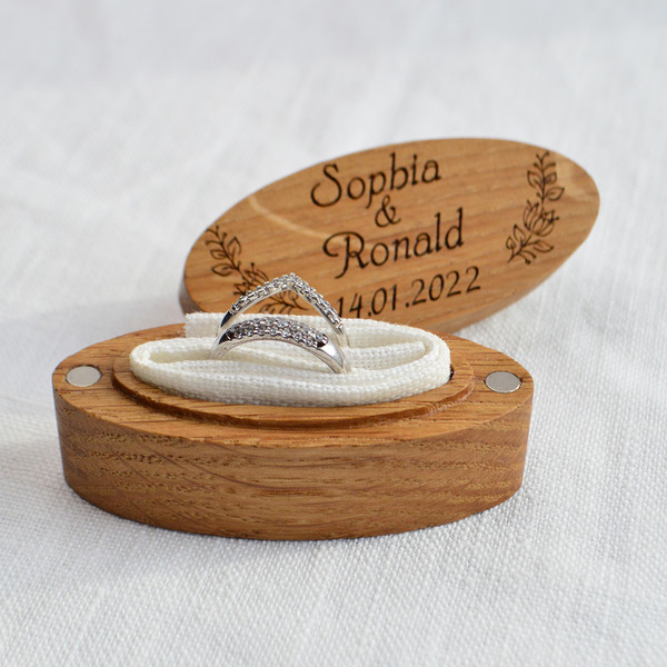 wooden box for rings