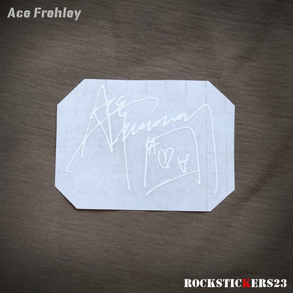 Ace Frehley autograph.png